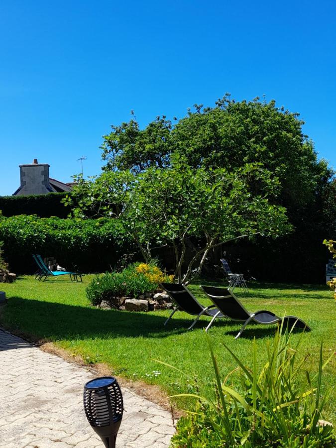 Les Hortensias - Gîtes&Chambres d'Hôtes Trevou-Treguignec Exterior foto